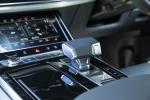 Audi Q7 50 TDI Quattro S-Line 2019 года (UK)